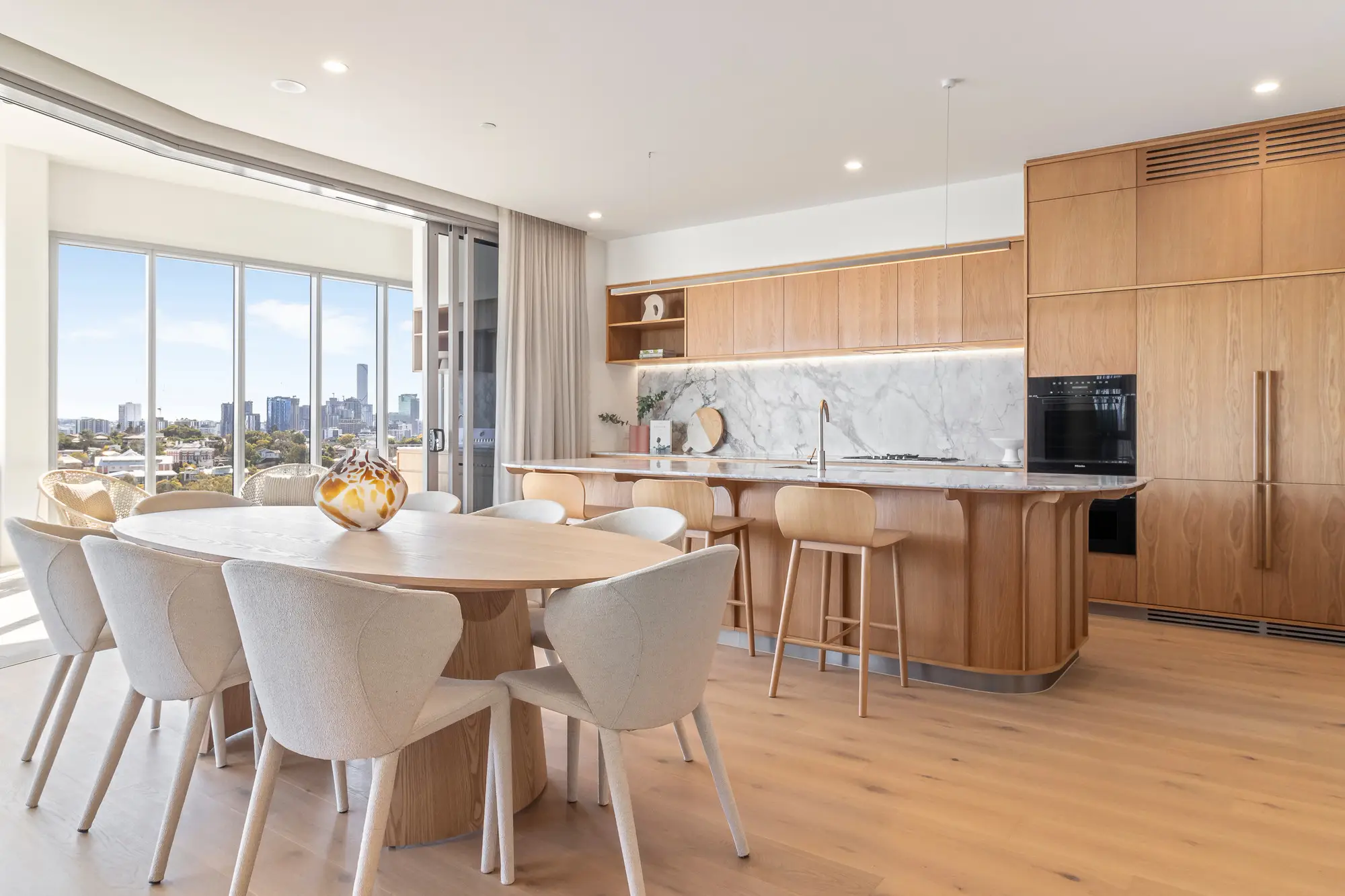160 Macquarie - St Lucia, Queensland - Investment Property