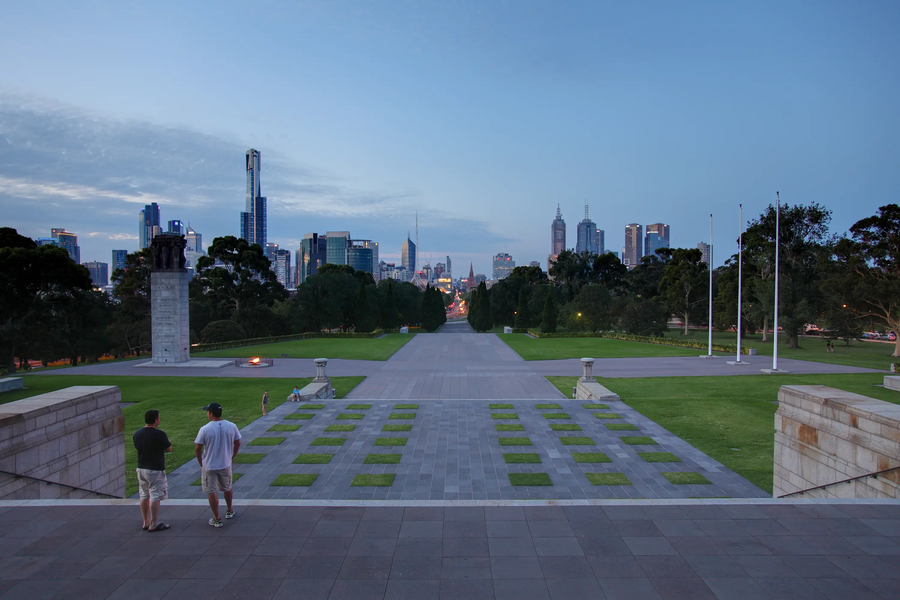 melbourne-cbd-from-the-shrine-of-remembrance