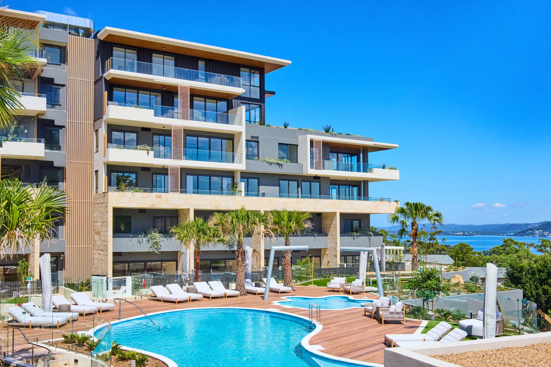 rumbalara-exterior-1_compressed