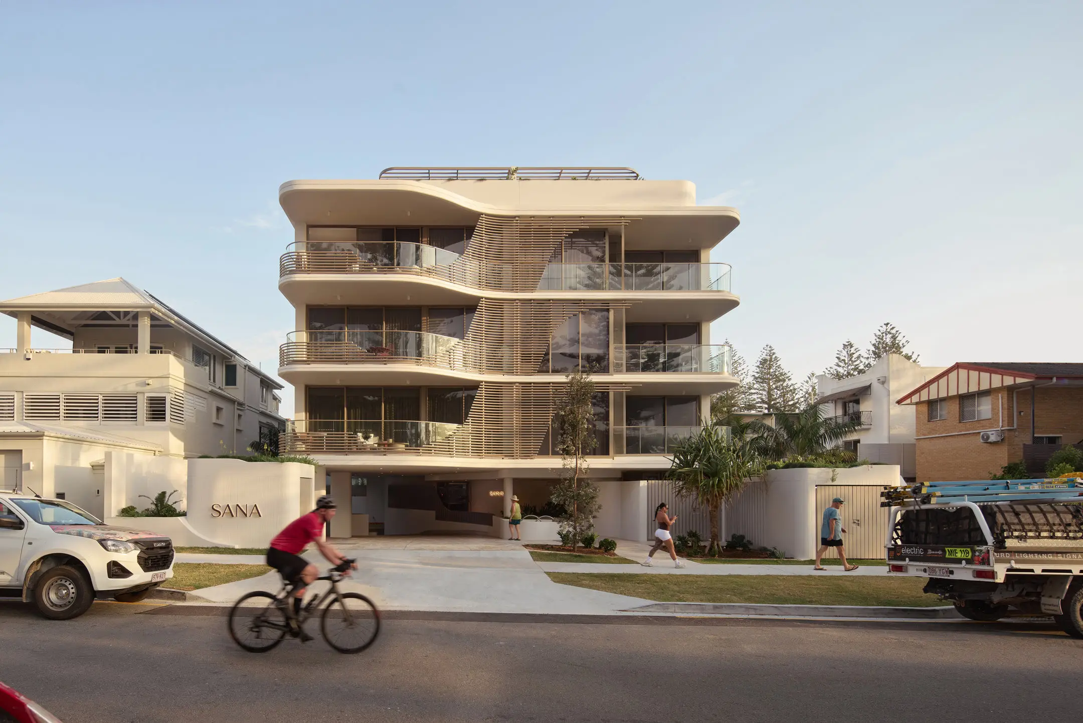 70604_n23_hiresjpg_compressed