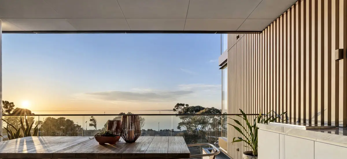 web_1754663326214_bwrm-02_compressed