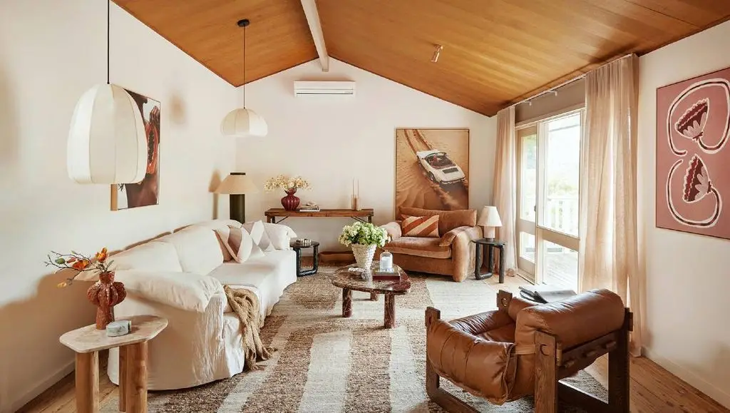 9210938-b-0-a208a8840dbb4a